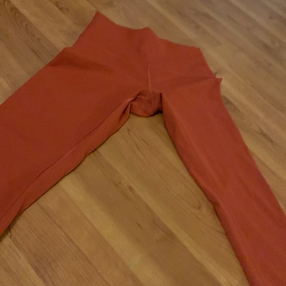 *brand new* lululemon leggings - Picture 4 of 4